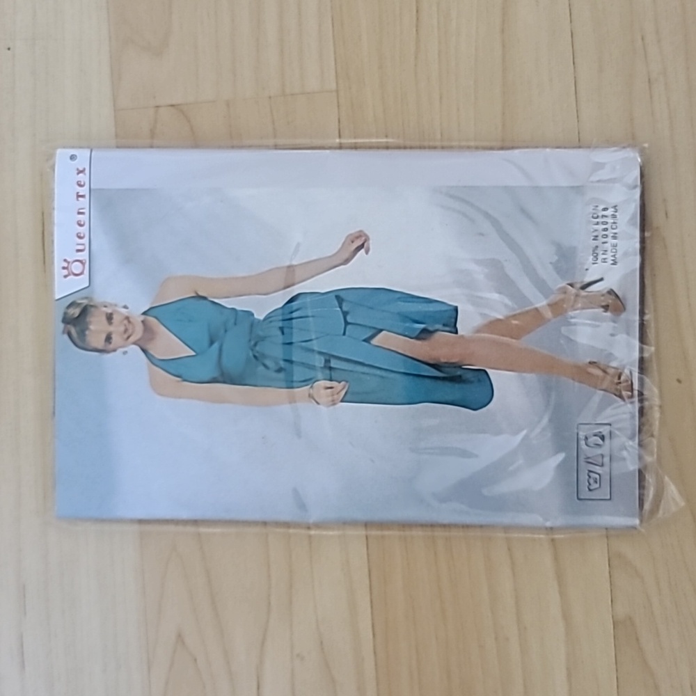 Queentex Sheer Naylon Knee-high Brown Socks